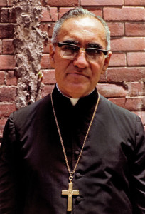 Monseñor Romero fue mártir y héroe en El Salvador